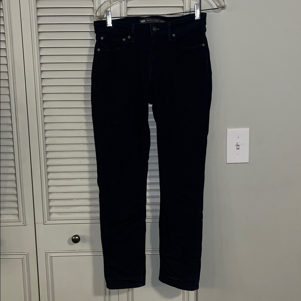 Levi’s Demi Curve Slim Leg Classic Rise